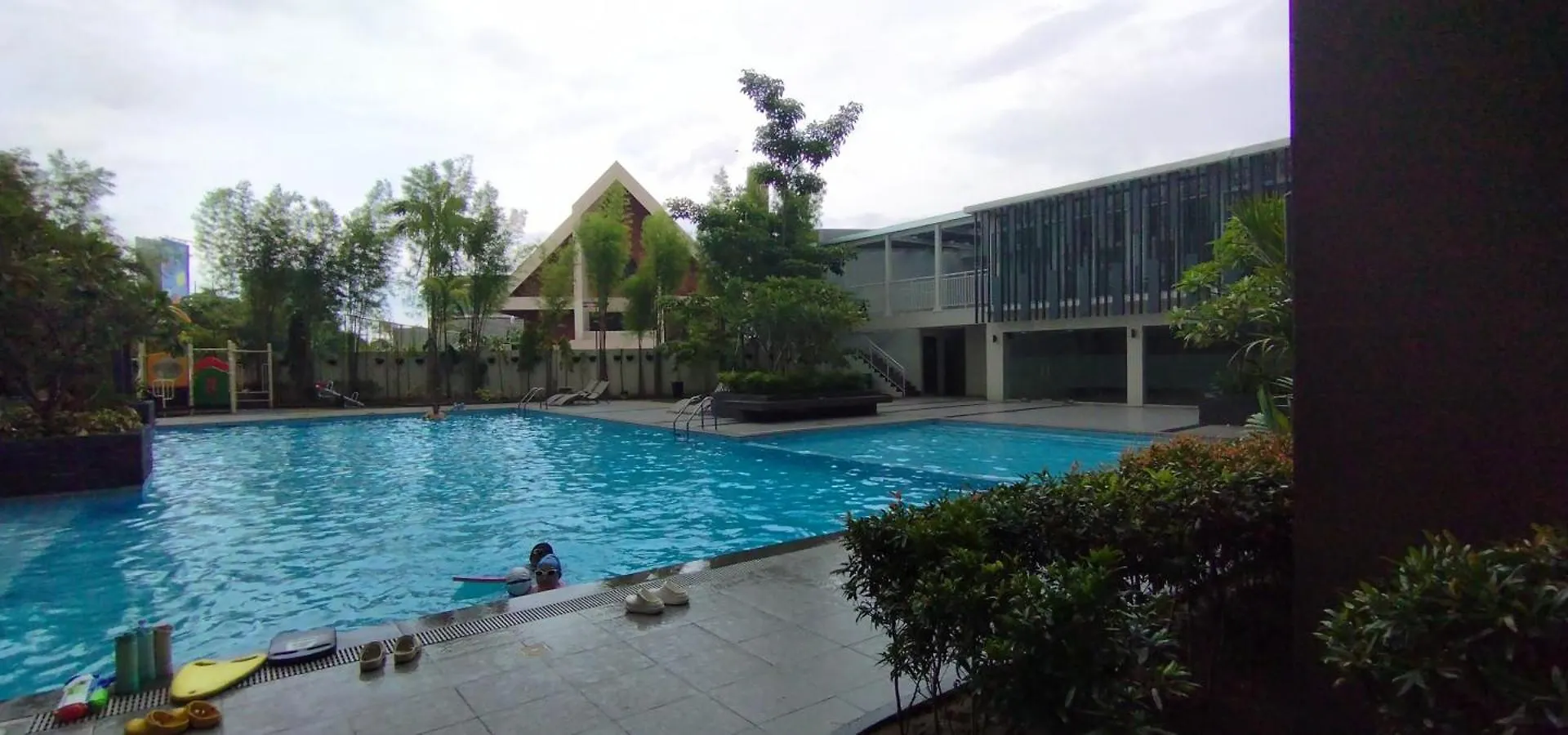 Airy Studio Condo At Mesatierra Garden Residences Davao 0*,